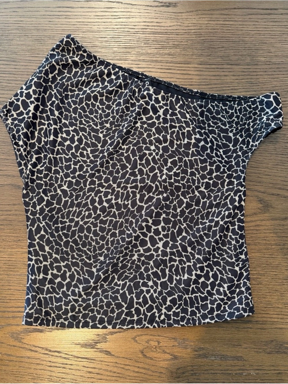Motel Rocks Black and Cream Animal Print One-Shoulder Women's Top.xs